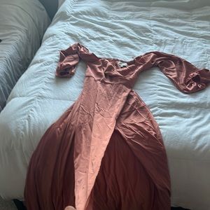 Full length, high slit. Ballon sleeve , off the shoulder, wedding guest dress